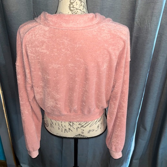 Pullover - Picture 3 of 3